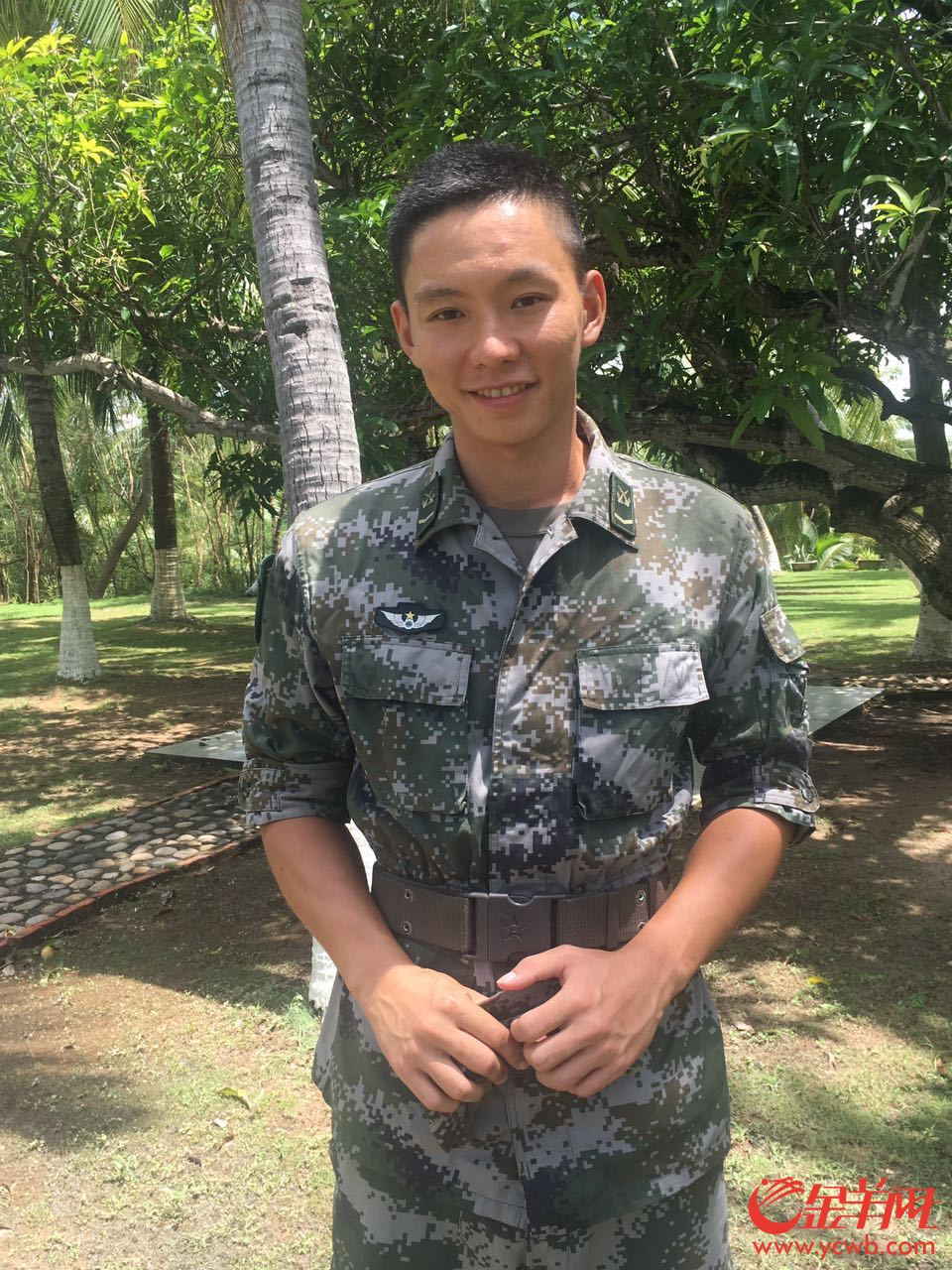 廣東揭陽籍年輕陸軍海防戰(zhàn)士張峰銘。區(qū)健妍攝（備注：這張放在導語下）