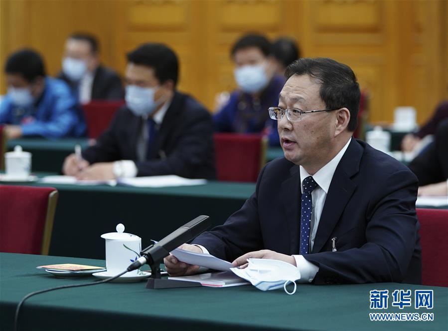 （新華全媒頭條·圖文互動(dòng)）（9）從人民中汲取磅礴力量——習(xí)近平總書(shū)記同出席2020年全國(guó)兩會(huì)人大代表、政協(xié)委員共商國(guó)是紀(jì)實(shí)