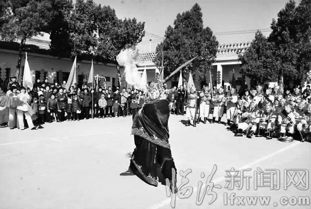 堯都區(qū):歡聲笑語(yǔ)迎元宵